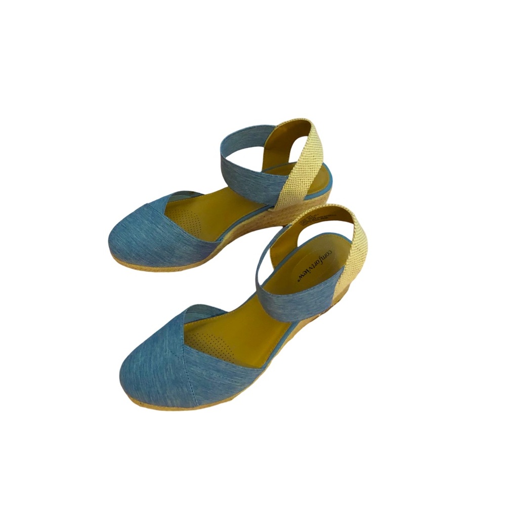 Comfortable Espadrille Wedge - image 7